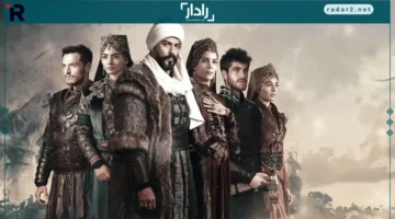 تعامد القمر على الكعبة المشرفة يعانق أجواء الفجر المهيب